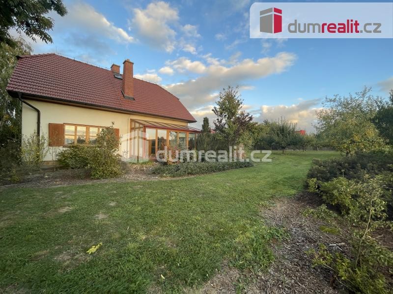 Prodej, rodinný dům, 260 m2, Holasovice-Loděnice