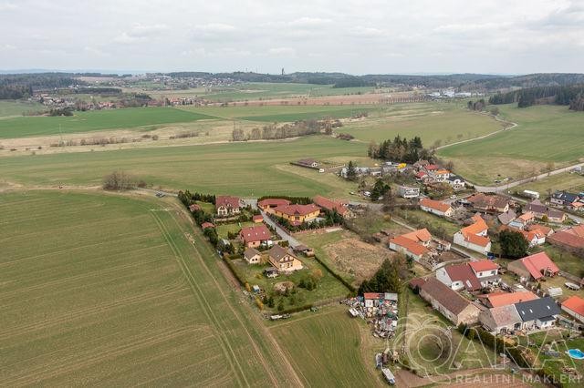 Stavební pozemek 2172 m2 Konětopy