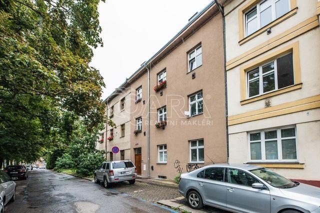 Pronájem bytu 1+1 46 m2, Hanusova ul., Praha 4 - Michle