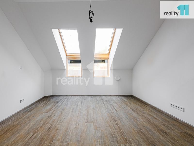 Prodej bytu, 3+kk, 96 m2 + balkon, Tuchoměřice