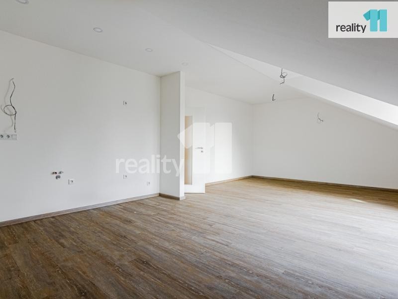 Prodej bytu, 3+kk, 96 m2 + balkon, Tuchoměřice