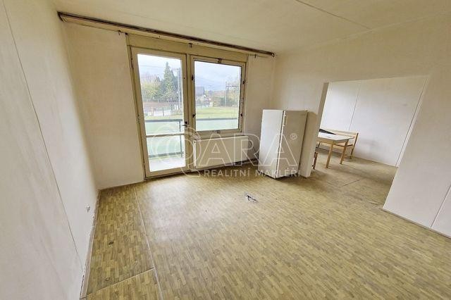 Prodej bytu 3+1/L/B, 82 m2, Dolní Město, zvýšené přízemí, sklep, podíl na pozemku