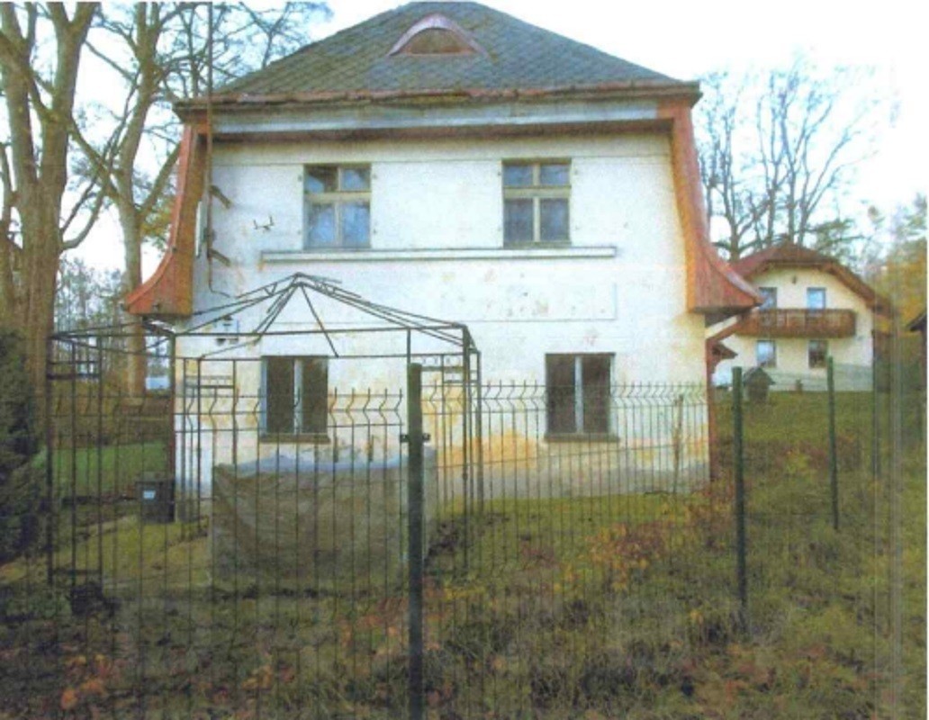 Rodinný dům, podíl 1/2, Hranice