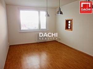 Prodej panelového bytu 3+1, 74 m², Olomouc- Holice,  ulice U Cukrovaru