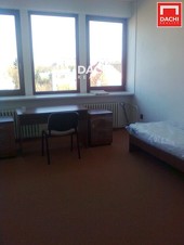 Pronájem studentských zařízených pokojů, pro starší 18 let, VŠ, v Olomouci, ul. Wellnerova