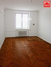 Pronájem nezařízeného cihlového bytu 3+1, 70 m², Olomouc ulice Charkovská