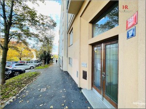 Prodej bytu 3+1, 84 m2, OV, Hollarovo náměstí, Praha – Vinohrady 