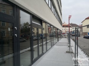 e-Fi galerie Jihlava, pronájem obchodního prostoru