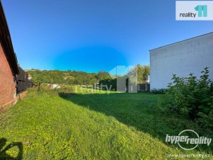Stavební pozemek 1671 m2, Biskupice