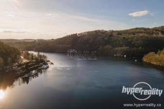 Prodej pole v Jablonné nad Vltavou