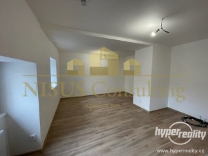 Prodej jednotky 1+1 s příslušenstvím, 42.9 m2, velmi dobrý stav, OV, Kladno - Pletený Újezd