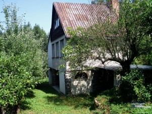 Chata s pozemkem ve Vyškově-Pařezovicích