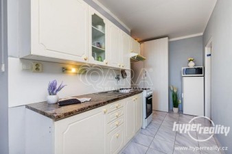 NA PRODEJ - příjemný byt o dispozici 2+1, 47 m2, v ideální lokalitě Českých Budějovic, ul. K. Šafáře