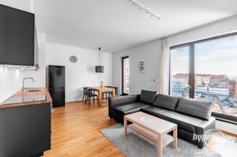 Pronájem zařízeného bytu 2+kk, 51 m2, balkon, Praha 7-Holešovice, Sanderova ul.