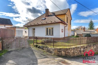 Prodej RD 5+1, se zahradou a garáží 575 m², Jaroměřice