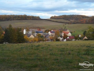 Třebutičky - krásný pozemek s výhledy